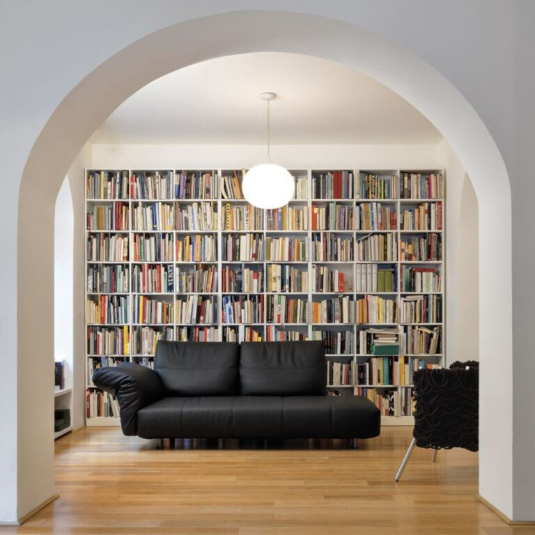 Essential-Edra-Menfis Interior