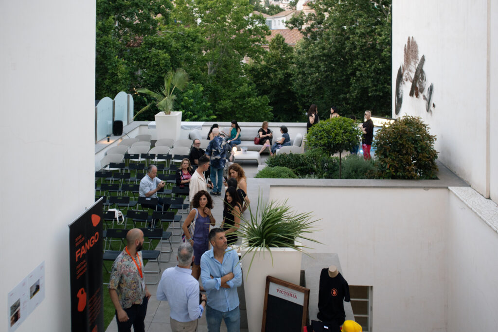 fango-lateral granada-menfis eventos-granada